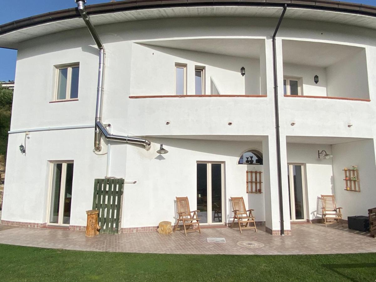 بوتنزا Country B&B Piani Del Mattino المظهر الخارجي الصورة