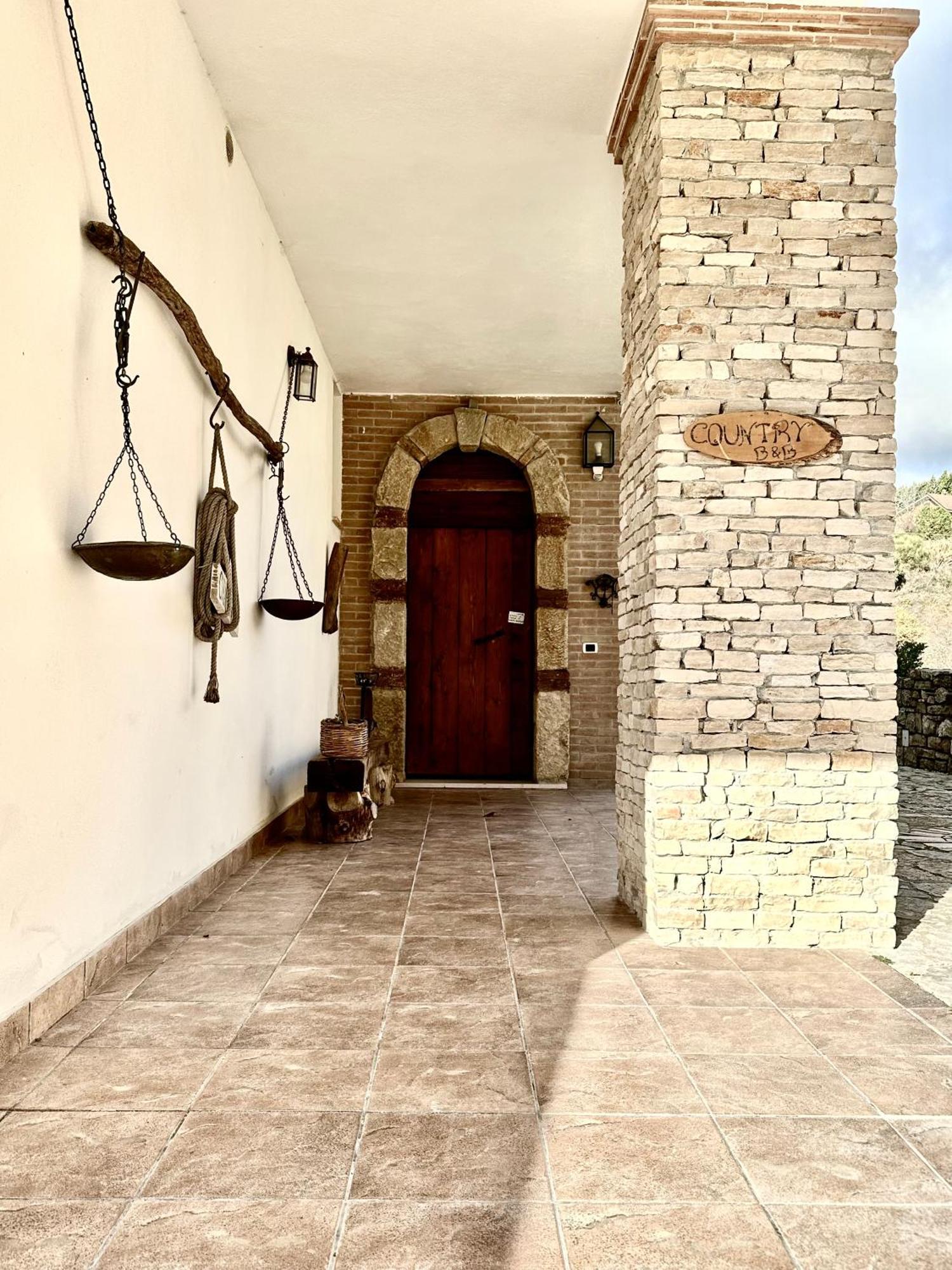 بوتنزا Country B&B Piani Del Mattino المظهر الخارجي الصورة