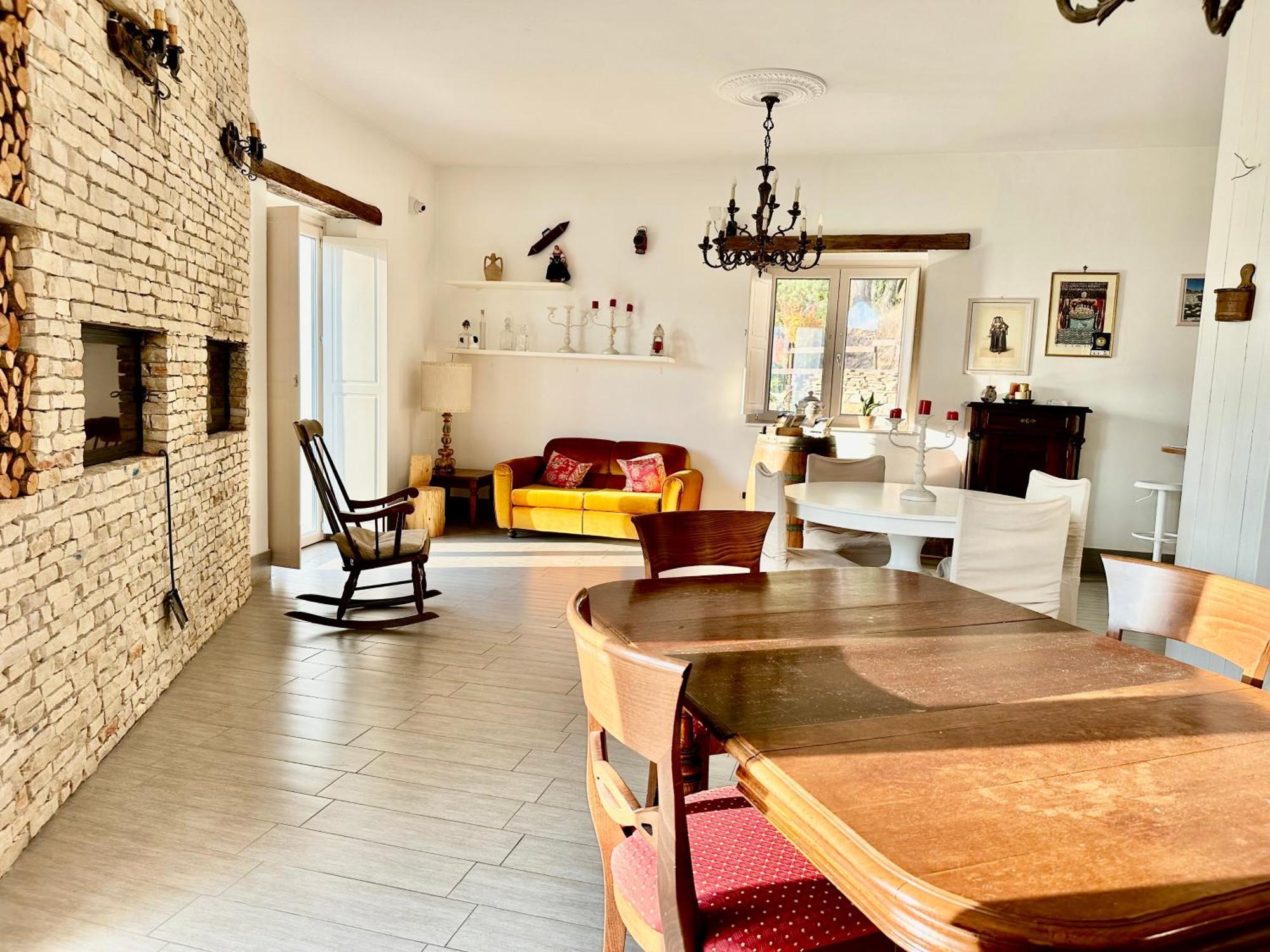 بوتنزا Country B&B Piani Del Mattino المظهر الخارجي الصورة
