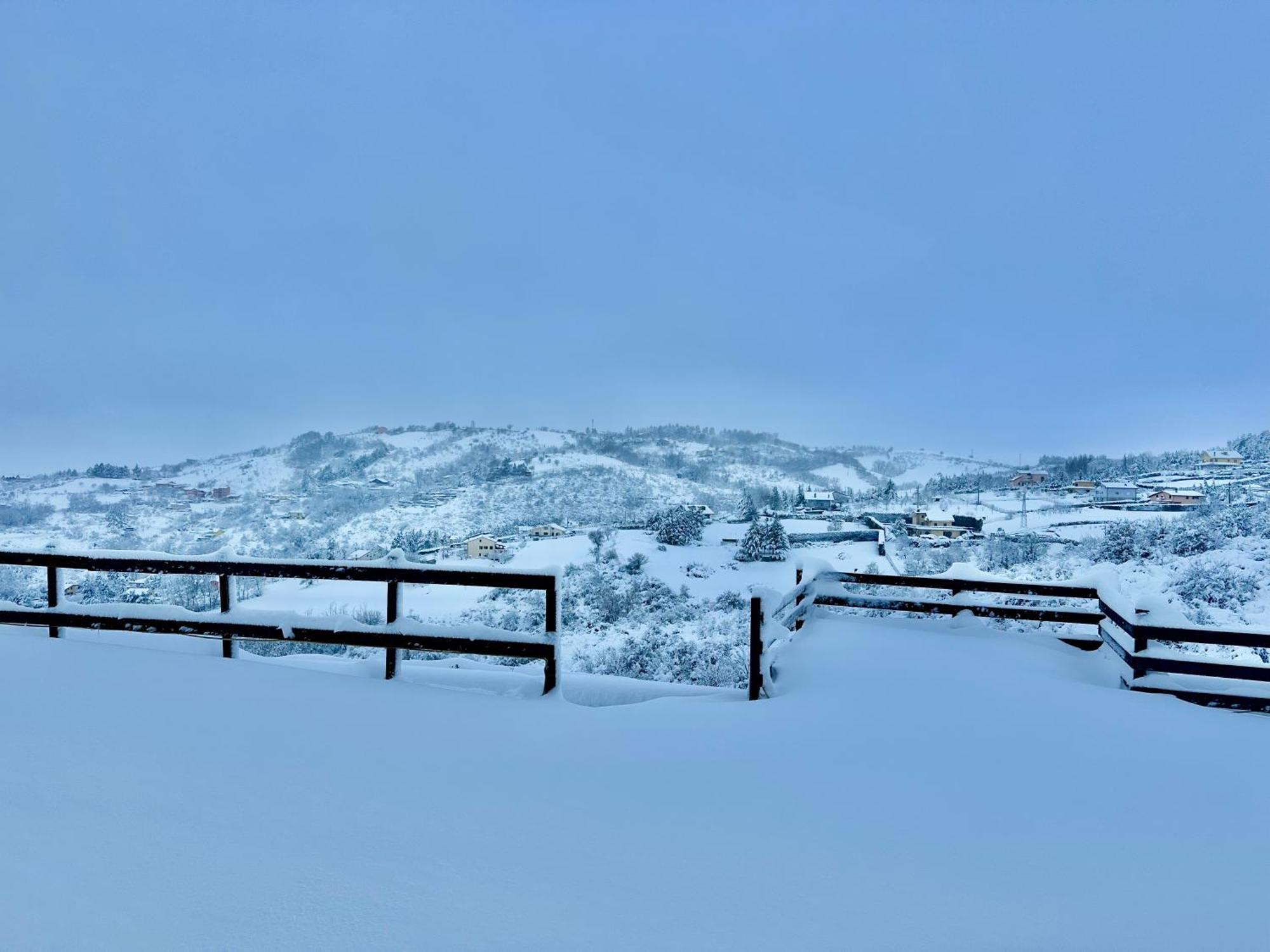 بوتنزا Country B&B Piani Del Mattino المظهر الخارجي الصورة